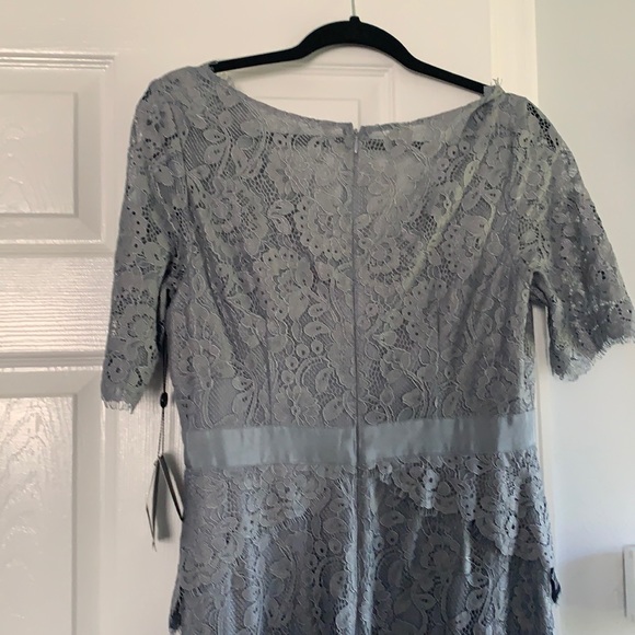 Adrianna Parpell long lace dress. Beautiful color gray. - Picture 4 of 5